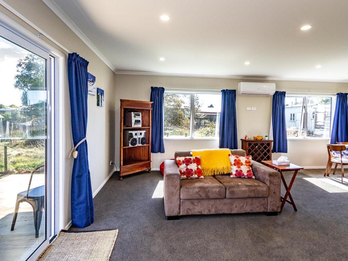 Bluebird Day - National Park Holiday Home Bagian luar foto