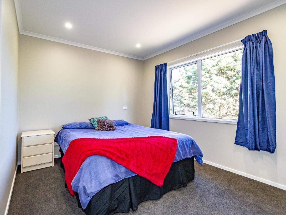 Bluebird Day - National Park Holiday Home Bagian luar foto
